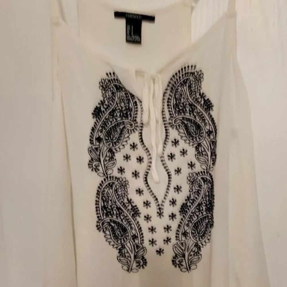 BRAND NEW FOREVER 21 SLEEVELESS WOMEN'S BLOUSE
